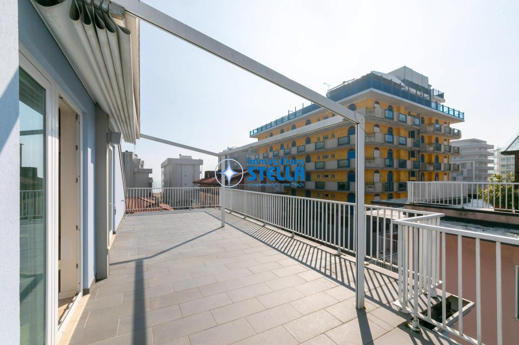 Residence Adriatica Τζεσόλο Λίντο Εξωτερικό φωτογραφία